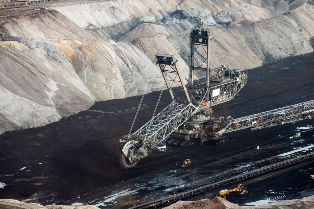 G7 Countries Agree to Exit From Coal by 2035